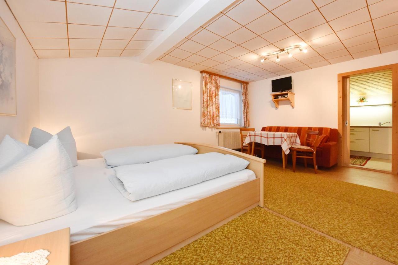 Pension Piz Buin Partenen Exterior photo