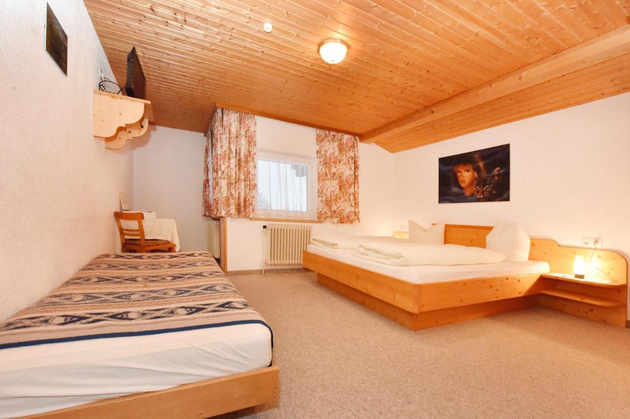 Pension Piz Buin Partenen Exterior photo